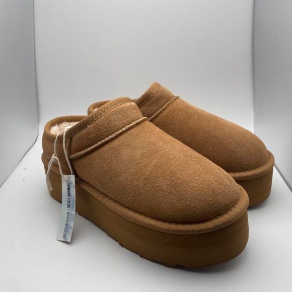 CUSHIONAIRE Women's Cozy Genuine Suede Mule Platform CHESTNUT 6 - Picture 1 of 6